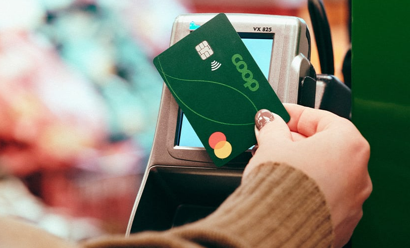 Coop Mastercard och en kortterminal